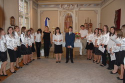 B�cs�z�s a dolgoz�kt�l