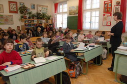 Ny�lt nap iskol�nkban