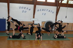 Tornabemutat�