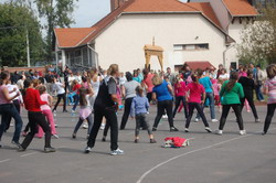 Csal�di nap