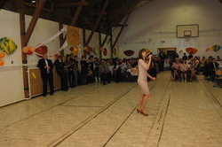 J�t�konys�gi b�l