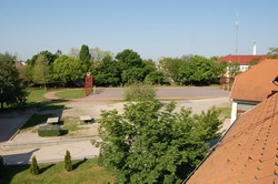 Iskola udvara