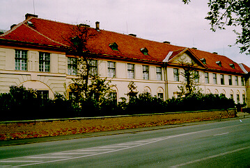 Iskola régen